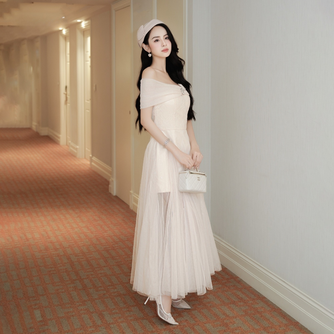 BBSTORE’S mang đến những thiết kế đầm trẻ trung, tôn dáng và hợp xu hướng BBSTORE'S